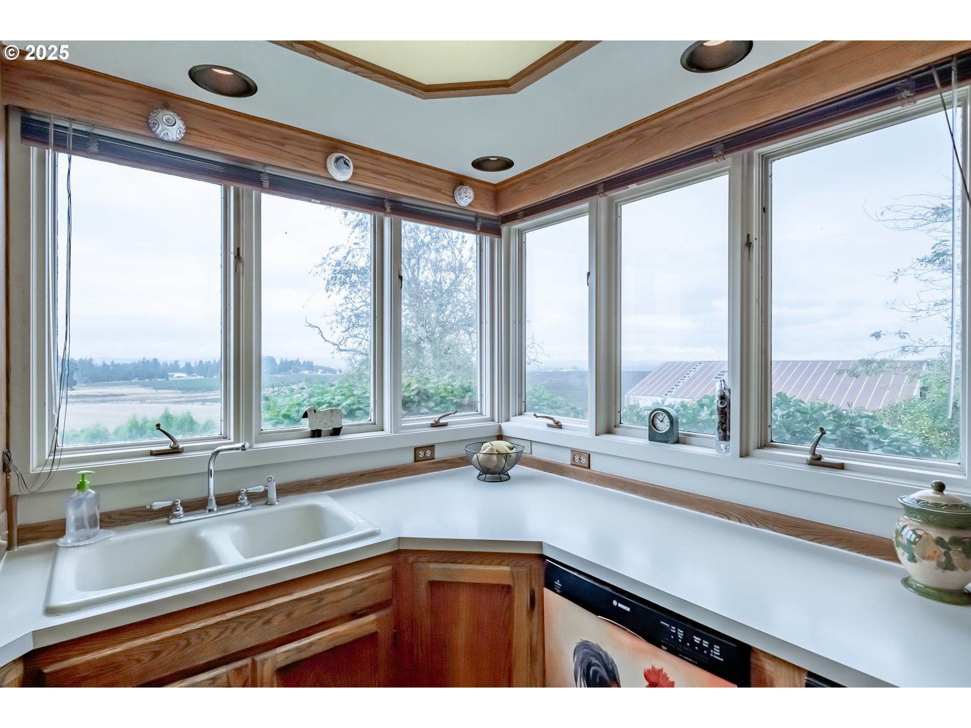 39986 Gisler Road Scio, OR 97374 - Photo 18 of 45 a kitchen with a large window and a sink