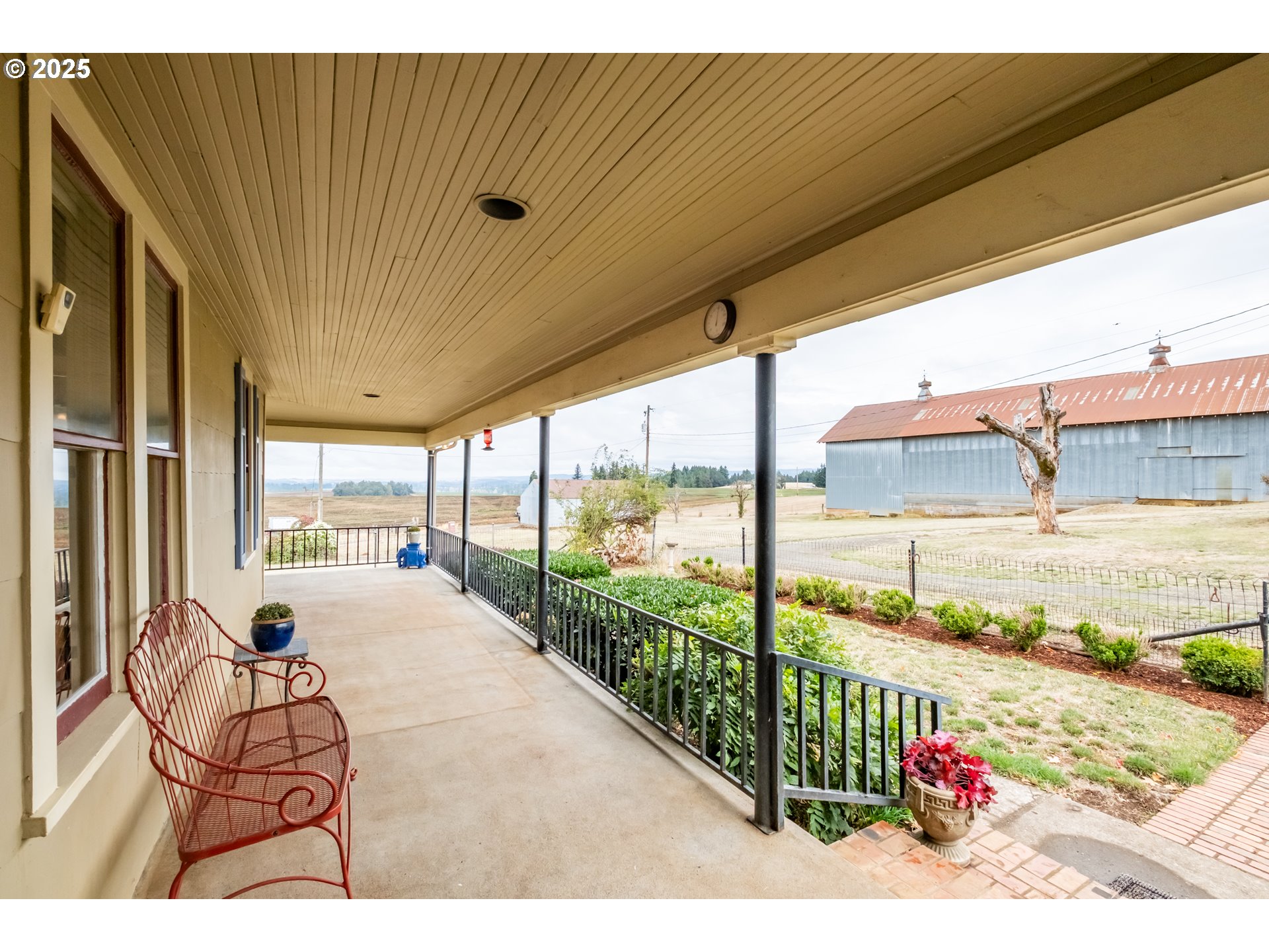 39986 Gisler Road Scio, OR 97374 - Photo 23 of 45 a view of a porch with furniture and backyard
