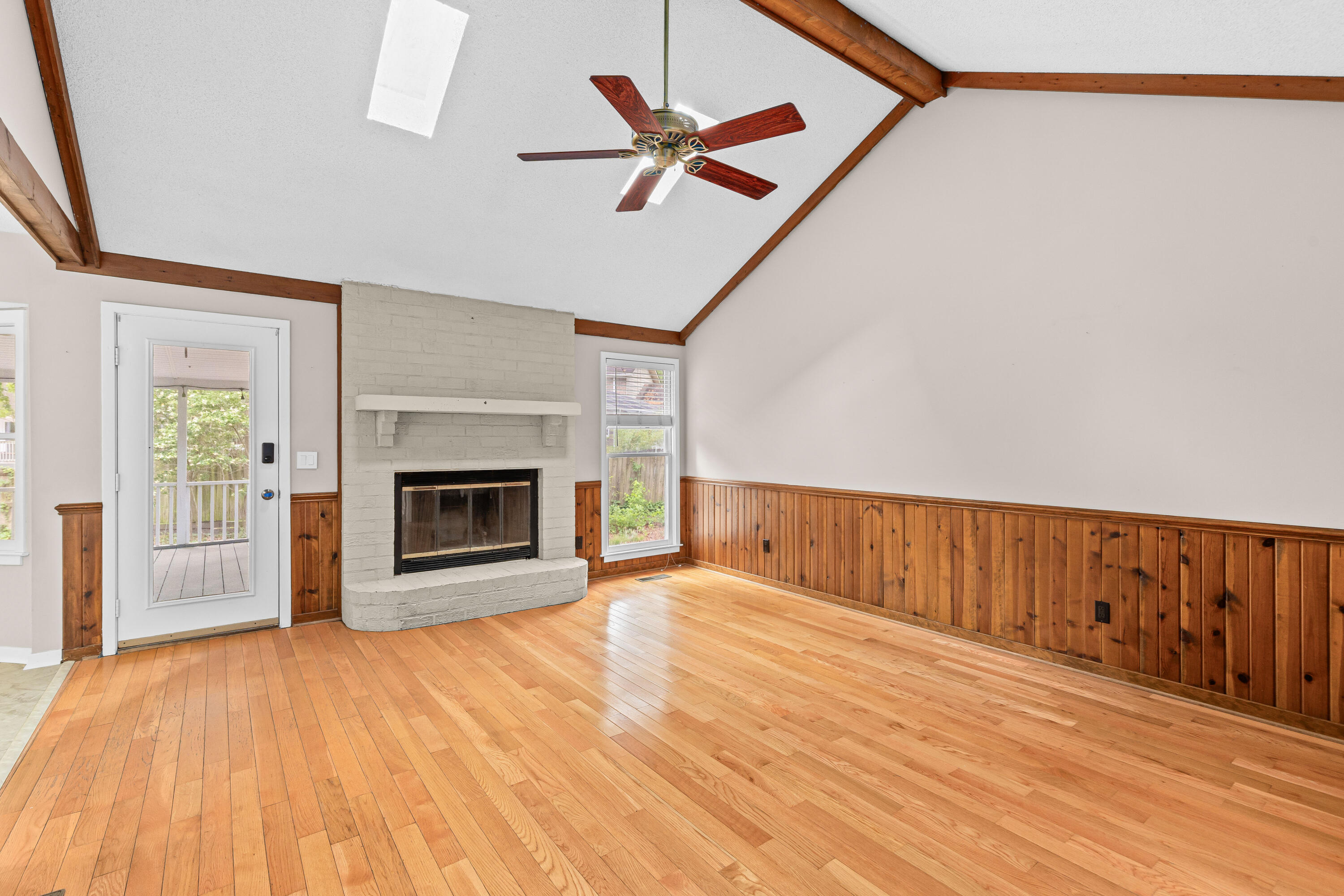 100 Medway Square Summerville, SC 29485 - Photo 7 of 38 1G1A1746