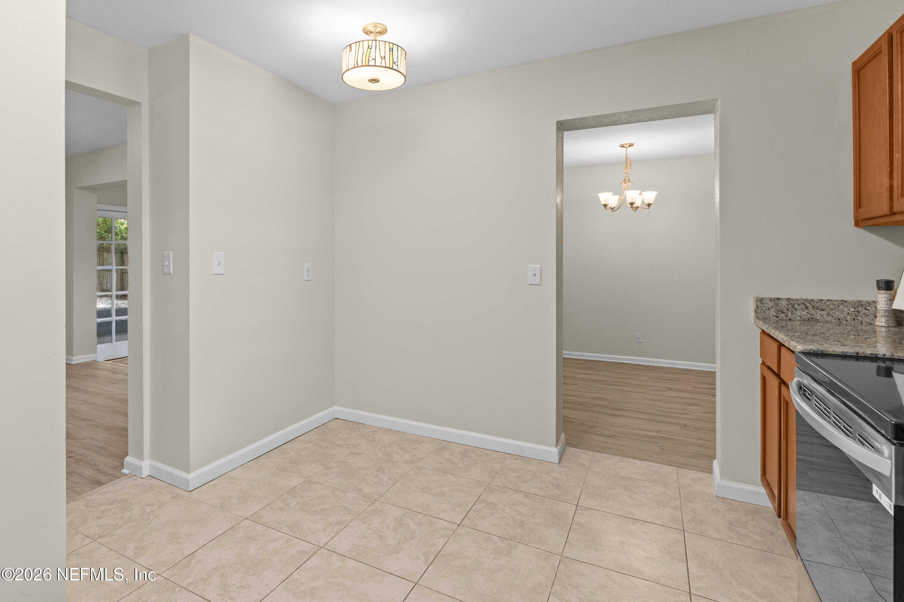 628 Matterhorn Road Jacksonville, FL 32216 - Photo 15 of 43 eat-in Kitchen space