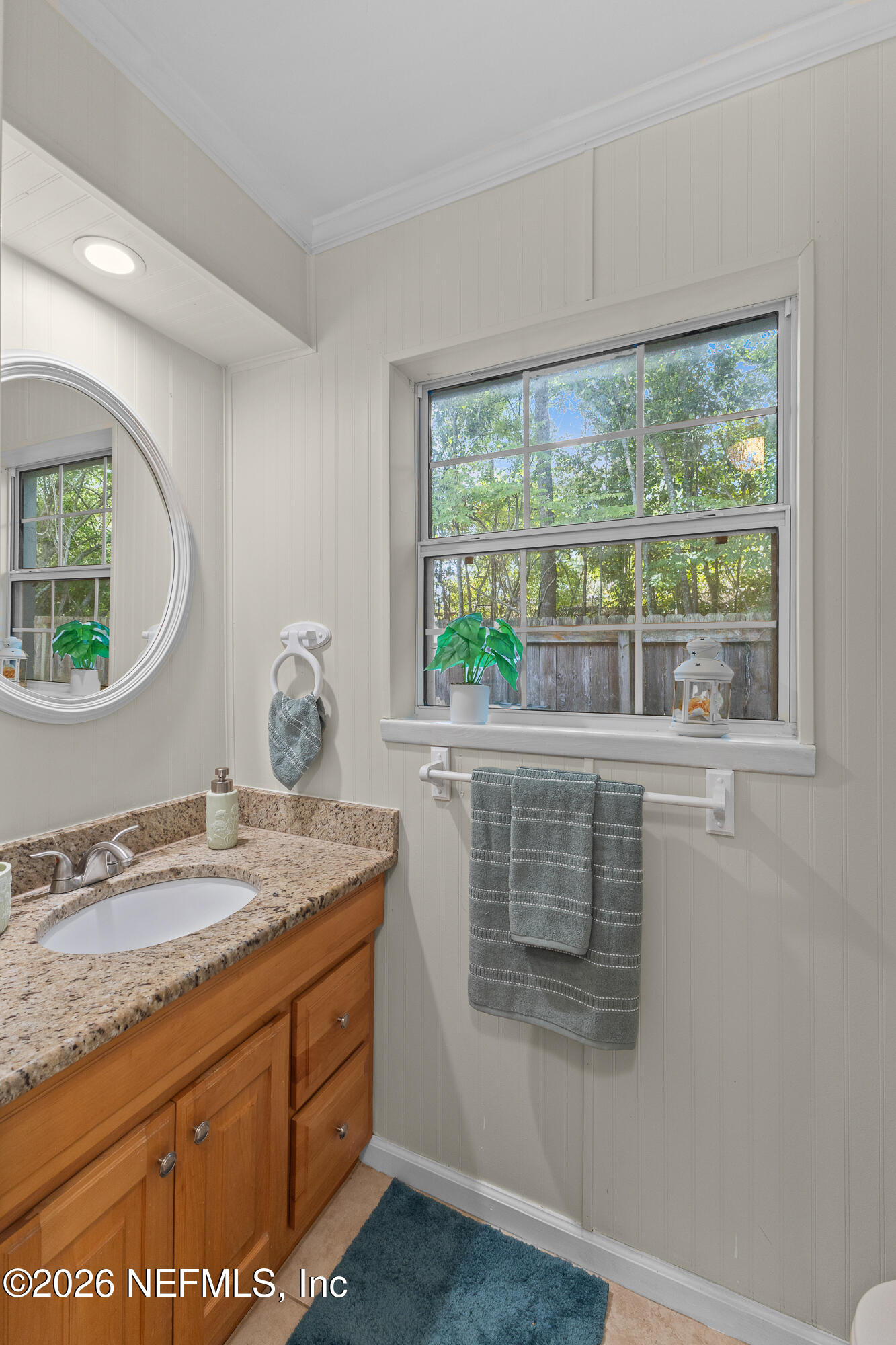 628 Matterhorn Road Jacksonville, FL 32216 - Photo 28 of 43 Guest bathroom