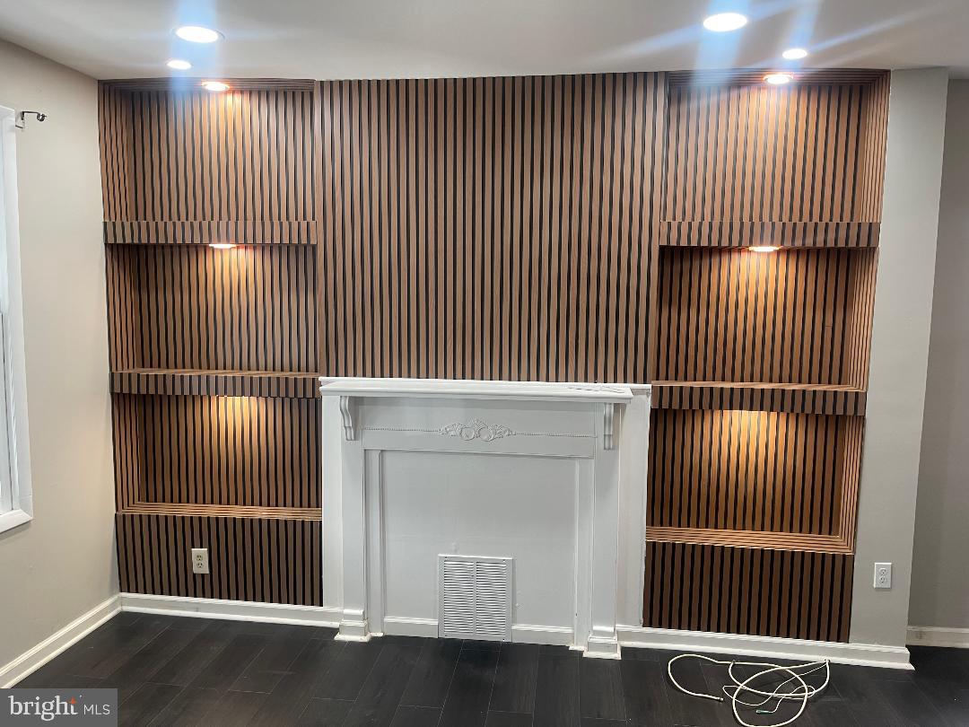 1119 Chestnut Street Darby, PA 19023 - Photo 6 of 37 an entryway with wooden floor