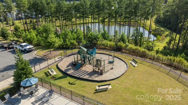 $640,000 | 16124 Fieldstone Trace, Charlotte, NC 28278