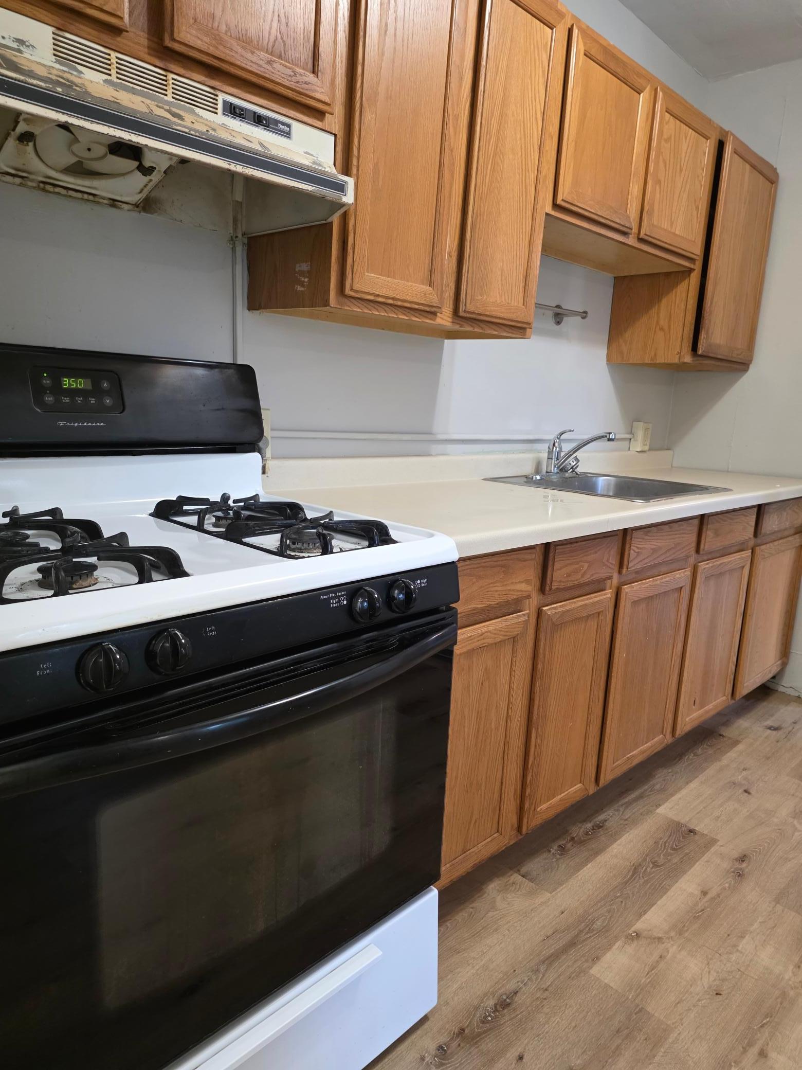 53 West 9th Street Winona, MN 55987 - Photo 21 of 45