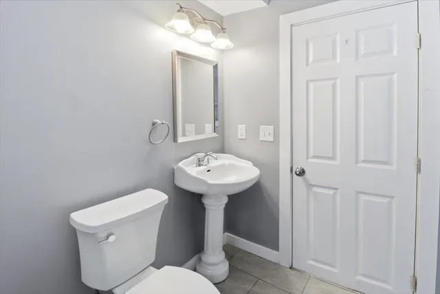 $299,900 | 2 Farwell Street, Barre, VT 05641