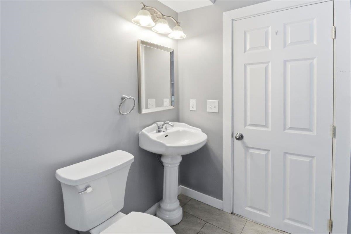 2 Farwell Street Barre, VT 05641 - Photo 18 of 45