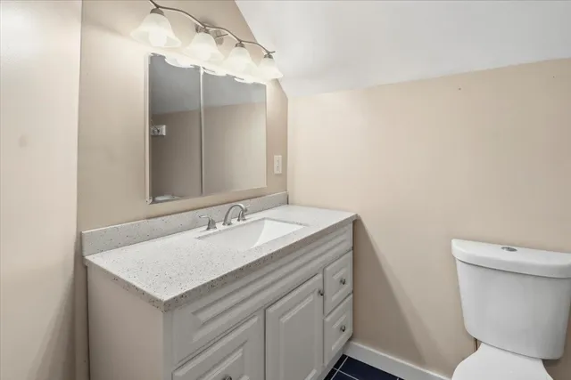 $299,900 | 2 Farwell Street, Barre, VT 05641