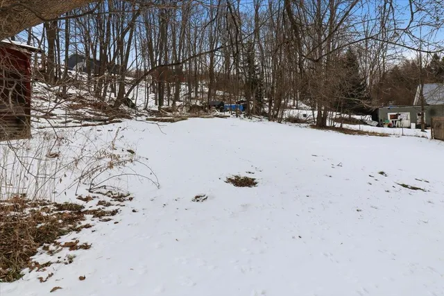 $299,900 | 2 Farwell Street, Barre, VT 05641