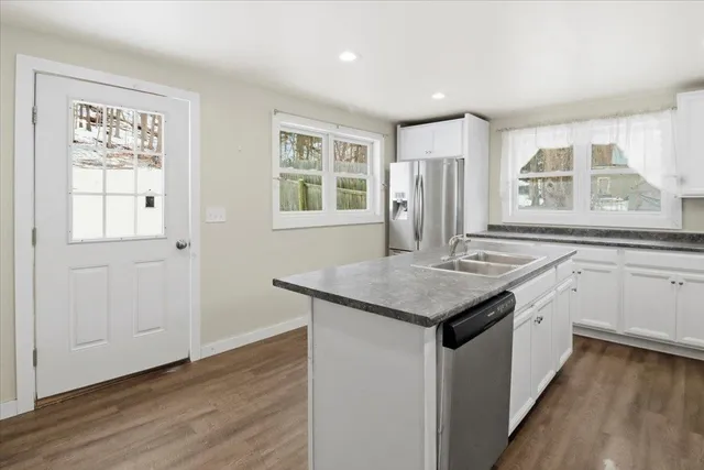 $299,900 | 2 Farwell Street, Barre, VT 05641