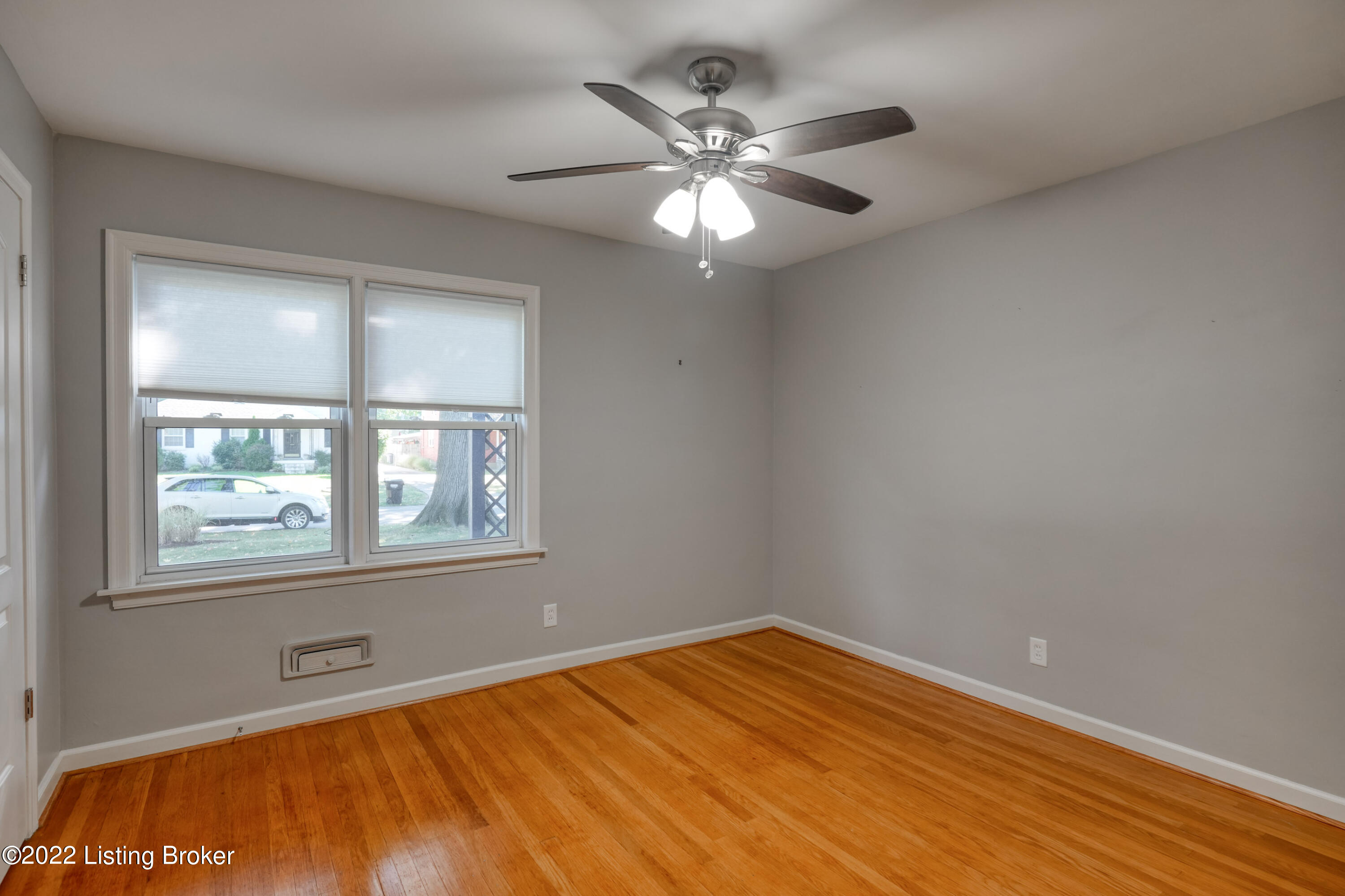 308 Sage Road Louisville, KY 40207 - Photo 20 of 31 015 - 20210927 702228