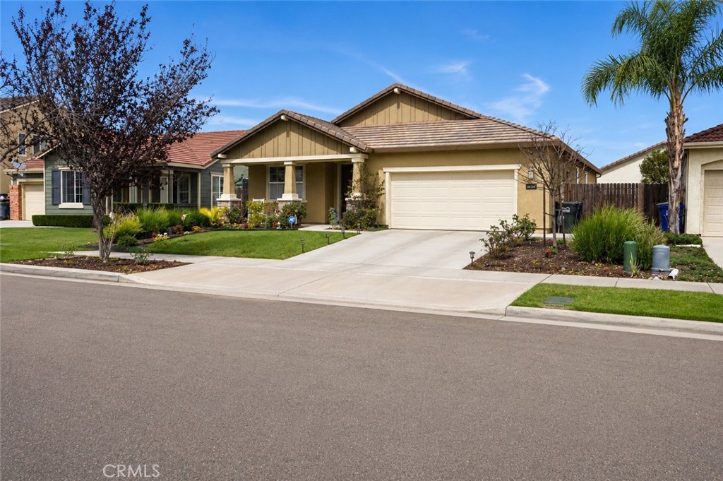 2377 Mariner Way Merced, CA 95340 - Photo 2 of 39