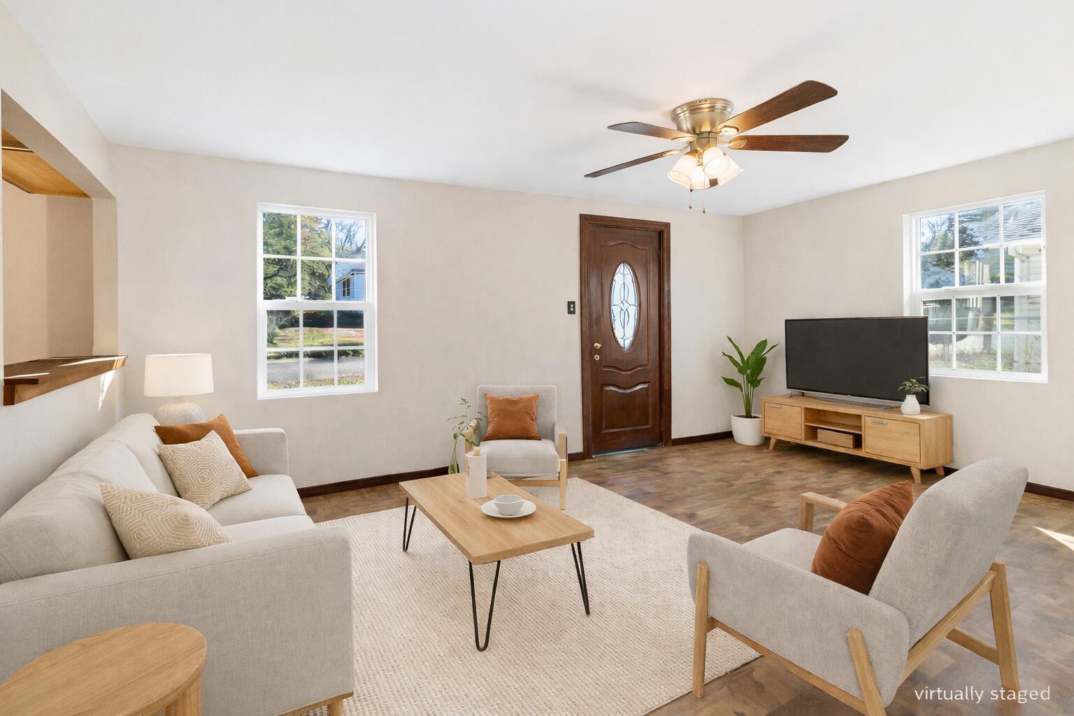 1526 View Street Athens, TN 37303 - Photo 3 of 33 ChatGPT Image Dec 19, 2025 at 01_32_30 P