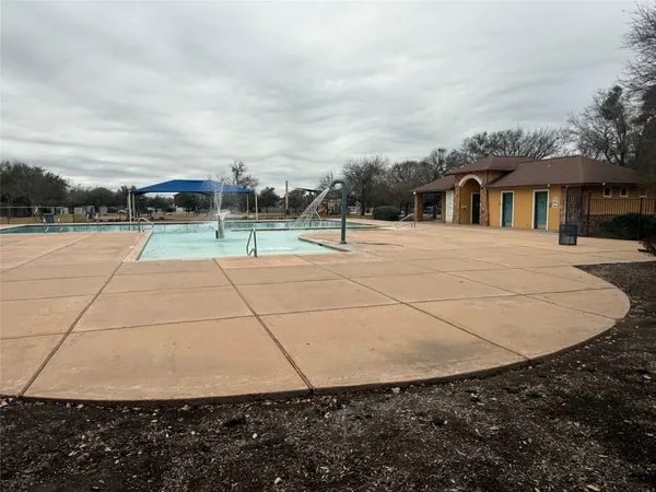 $1,725 | 17808 Majestic Elm Lane, Elgin, TX 78621