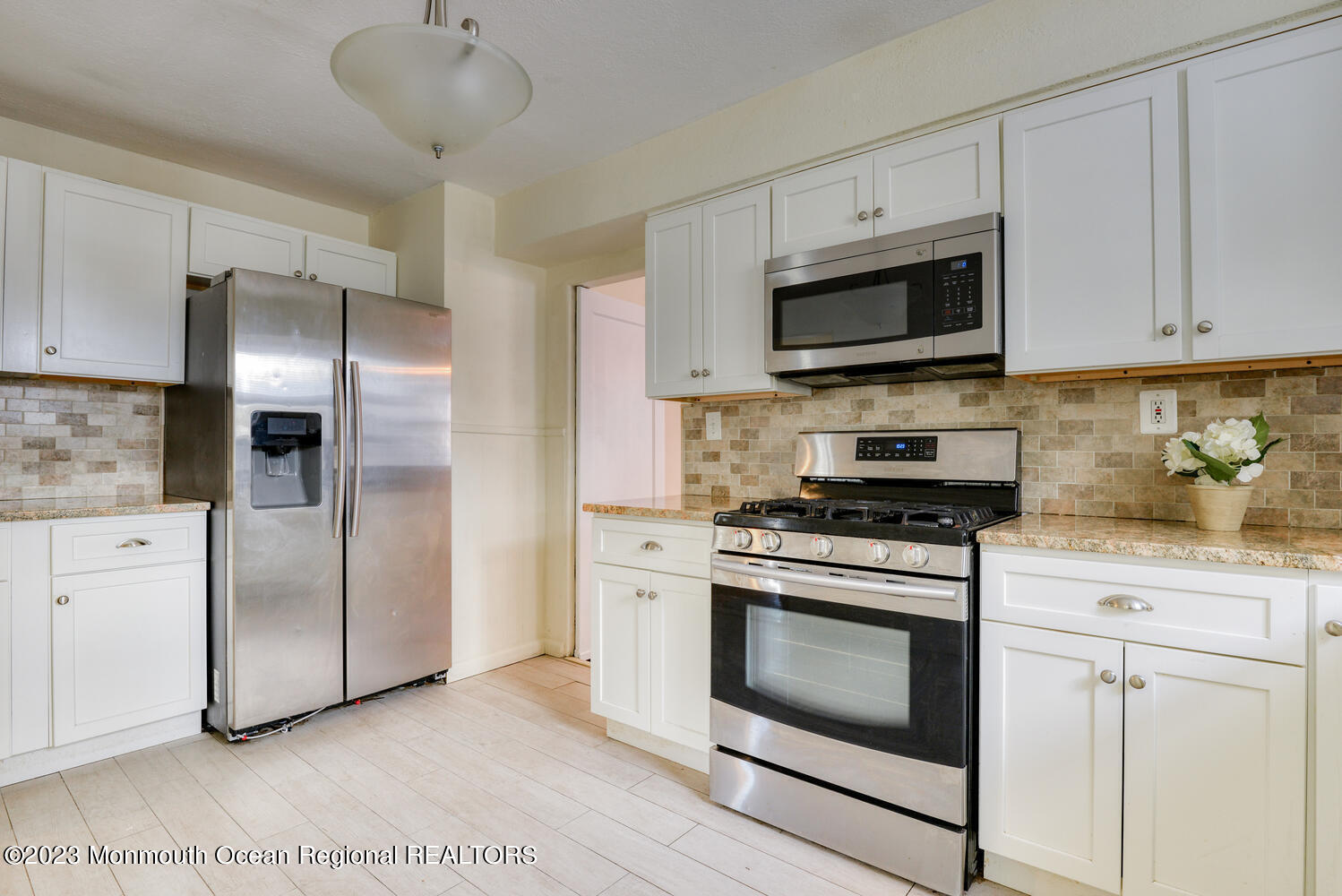 24 Walnut Street Keyport, NJ 07735 - Photo 11 of 38 24 Walnut St Keyport NJ 07735-large-031-