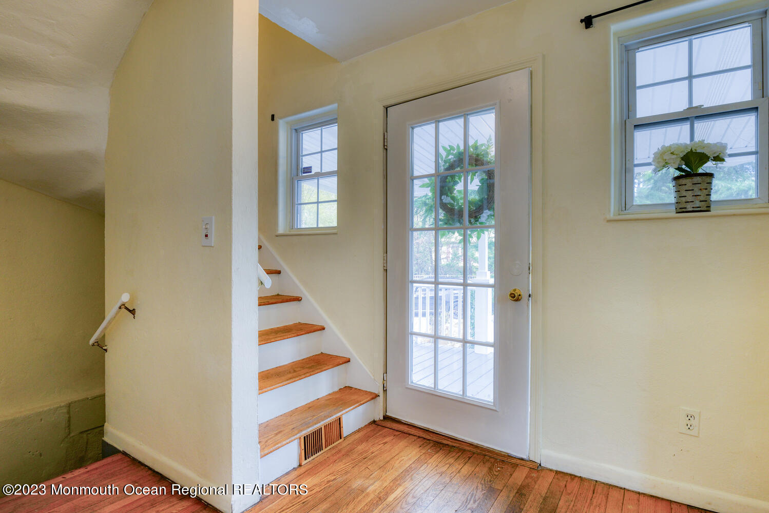 24 Walnut Street Keyport, NJ 07735 - Photo 14 of 38 24 Walnut St Keyport NJ 07735-large-018-