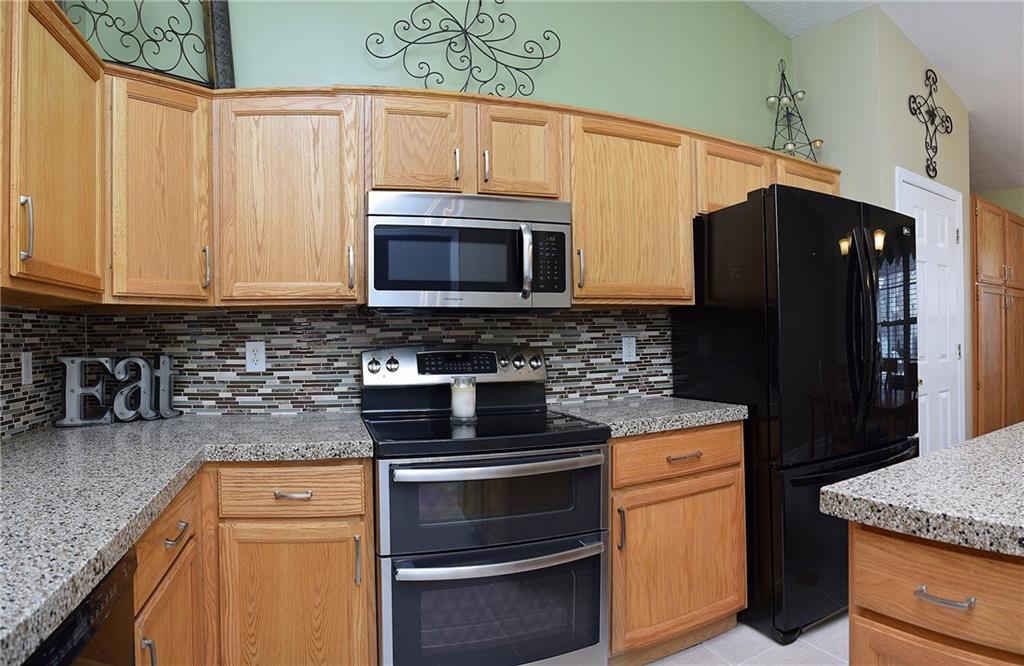 1204 Hopkins Road Indianapolis, IN 46229 - Photo 4 of 23 Gallery Image 4