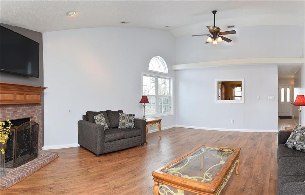 1204 Hopkins Road Indianapolis, IN 46229 - Photo 10 of 23 Gallery Image 10