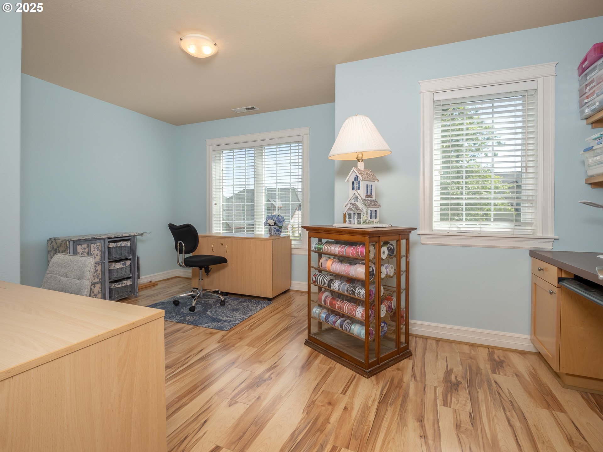3866 Oak Meadows Loop Newberg, OR 97132 - Photo 32 of 48 a living room with furniture a window and a table