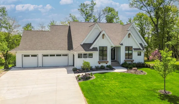 $1,150,000 | 202 176th Lane Northeast, Andover, MN 55304
