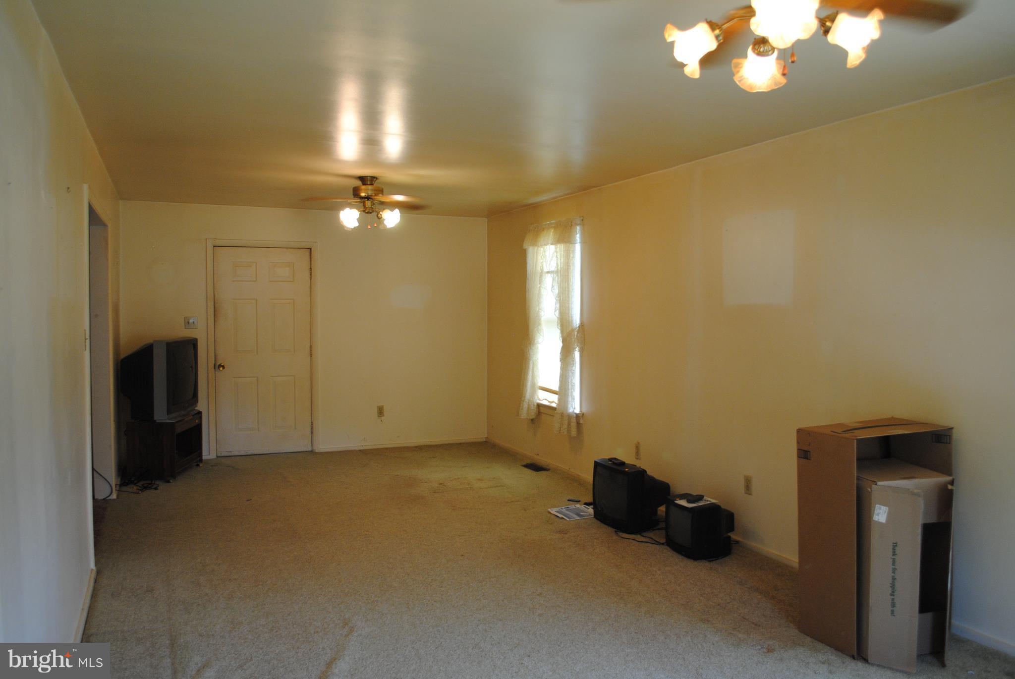 6560 Fenwick Road Bryans Road, MD 20616 - Photo 14 of 30 Family Room
