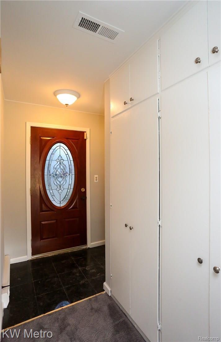 17621 Cornell Road Southfield, MI 48075 - Photo 23 of 29 Cornell-23.jpg