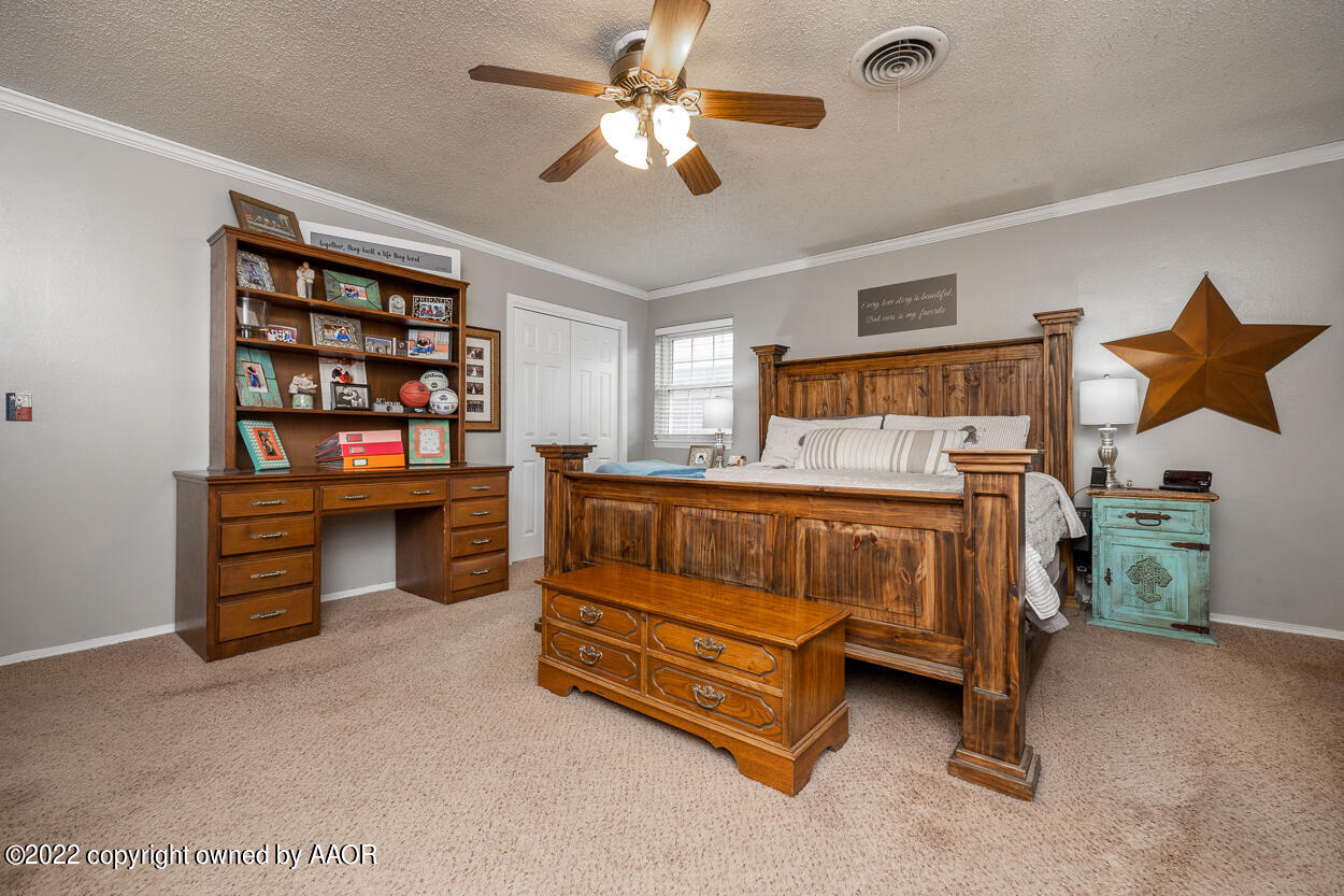 4802 Tulip Avenue Amarillo, TX 79110 - Photo 20 of 49 Master Bedroom