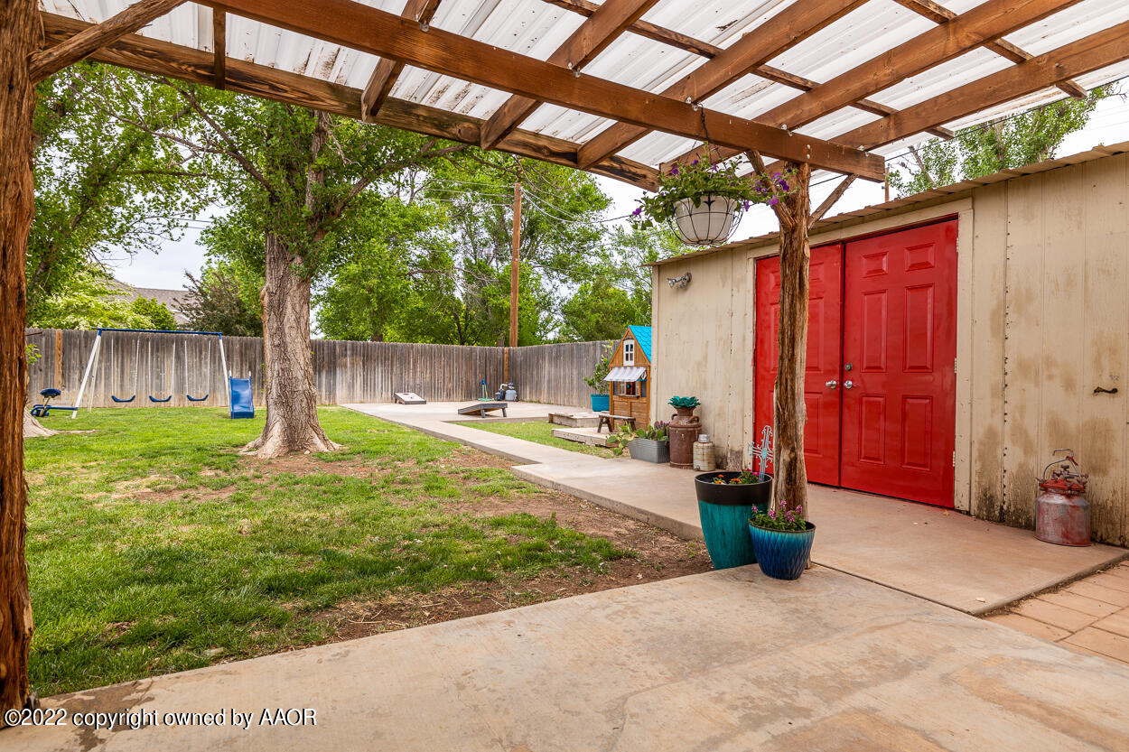 4802 Tulip Avenue Amarillo, TX 79110 - Photo 36 of 49 Patio