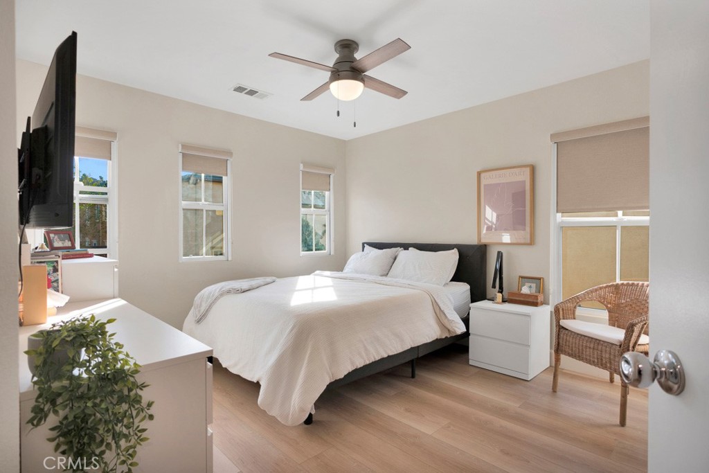 20022 Satsuma Circle Saugus, CA 91350 - Photo 26 of 42