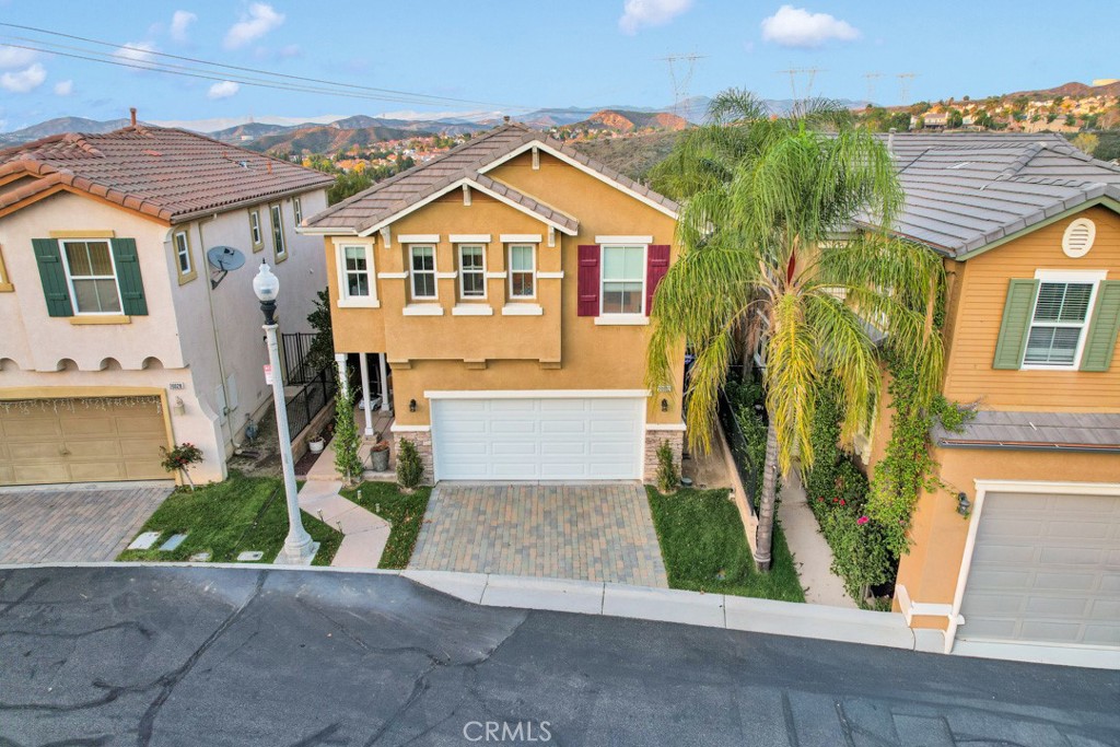 20022 Satsuma Circle Saugus, CA 91350 - Photo 37 of 42