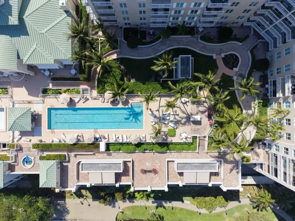 $4,500 | 350 North Federal Highway, Unit PH09, Boynton Beach, FL 33435