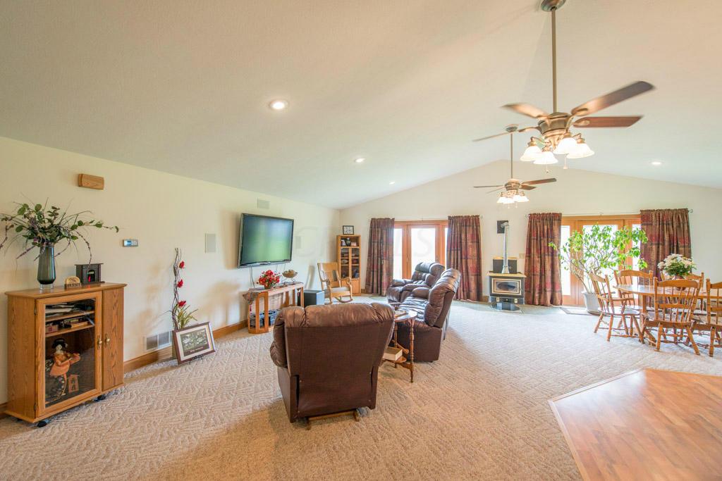 9447 Pringle-Benjamin Road London, OH 43140 - Photo 10 of 37 Gallery Image 10