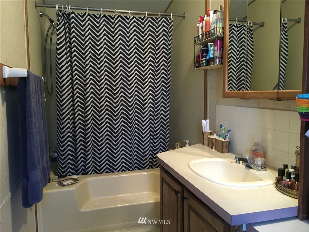 5143 Anderson Road Blaine, WA 98230 - Photo 20 of 25 Gallery Image 20