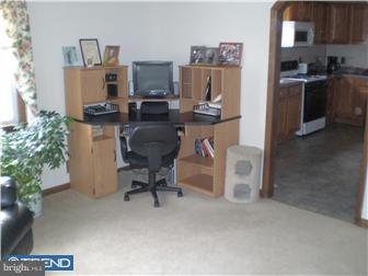 1851 New Brooklyn Road Berlin, NJ 08081 - Photo 3 of 11 Office / Study