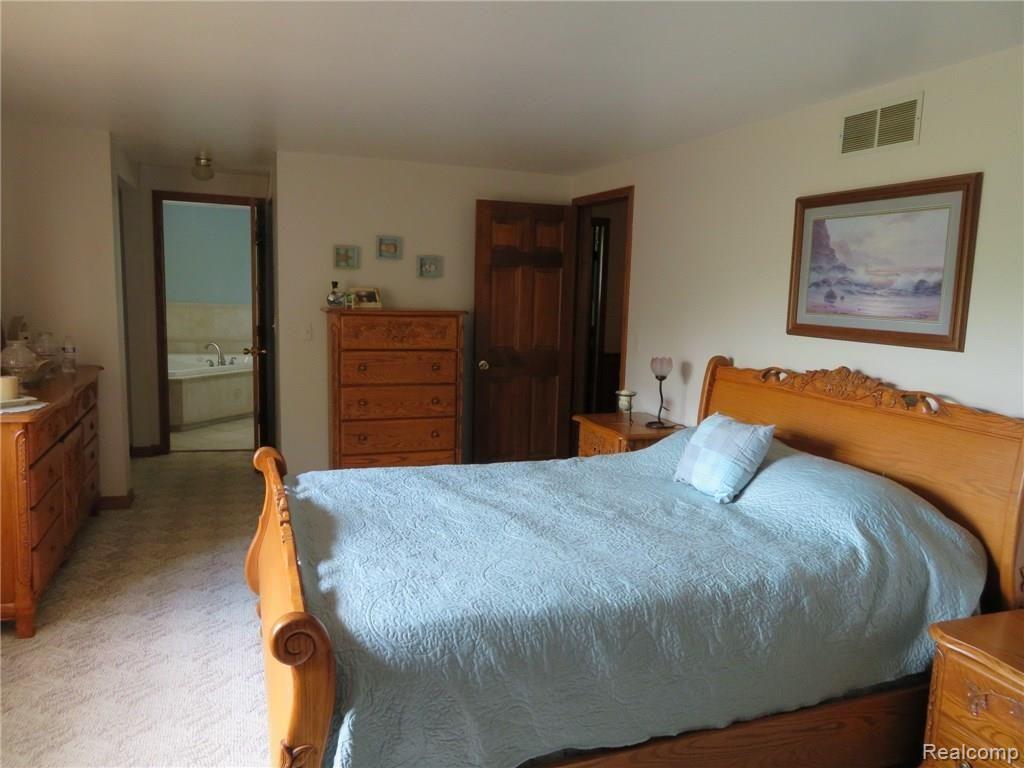 8705 Tindall Road Davisburg, MI 48350 - Photo 23 of 68 masterBR (1).JPG