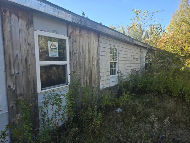$45,000 | 92 Wilcox Road, Lubec, ME 04652