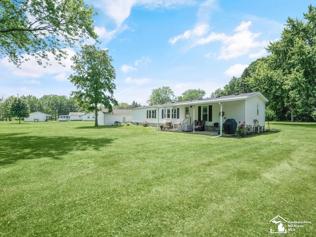 9122 Perry Road Erie, MI 48133 - Photo 25 of 35