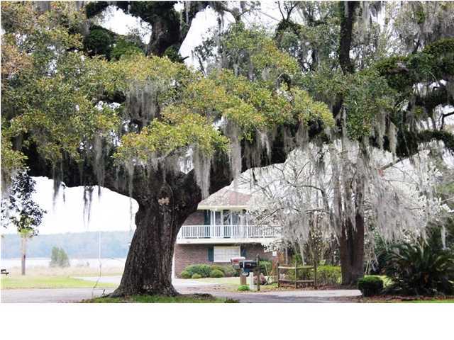 1812 State Rd S-8-684 Moncks Corner, SC 29461 - Photo 1 of 24 Primary Photo