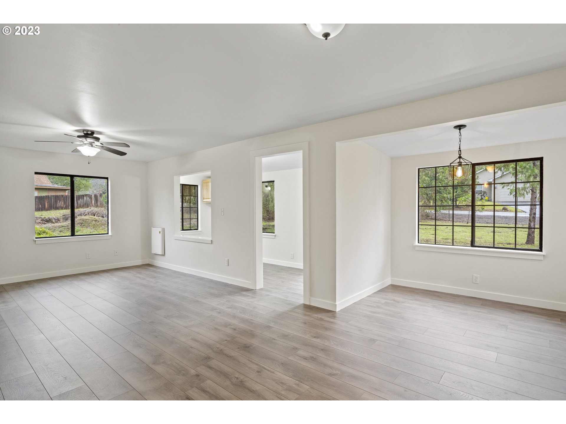 170 Frankham Road Grants Pass, OR 97527 - Photo 6 of 17 Gallery Image 6