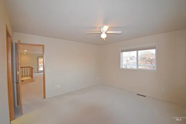 $471,800 | 405 Crestline Cir Drive, Lewiston, ID 83501