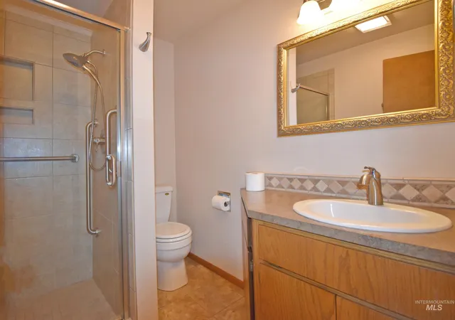 $471,800 | 405 Crestline Cir Drive, Lewiston, ID 83501