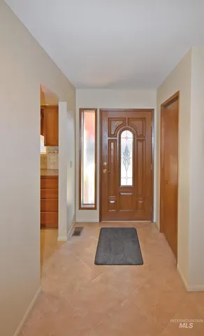 $471,800 | 405 Crestline Cir Drive, Lewiston, ID 83501