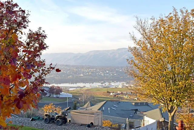 $471,800 | 405 Crestline Cir Drive, Lewiston, ID 83501