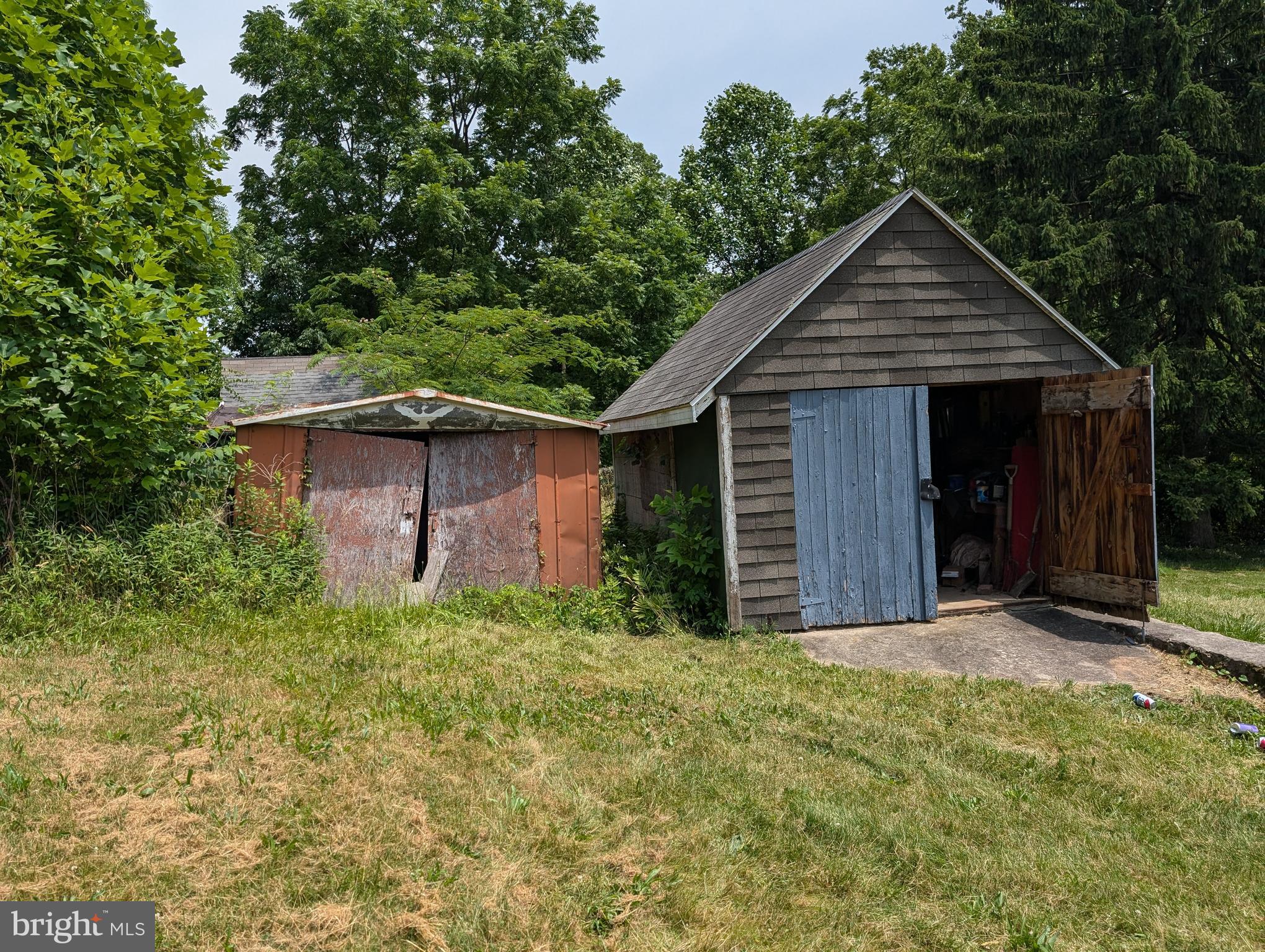 522 Buzzard Road Reading, PA 19608 - Photo 2 of 13 sheds
