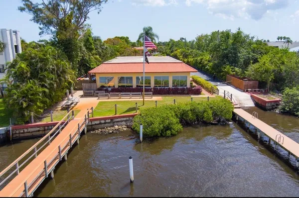 $93,000 | 1943 Southwest Palm City Road, Unit I, Stuart, FL 34994