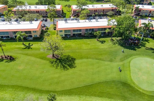 $93,000 | 1943 Southwest Palm City Road, Unit I, Stuart, FL 34994