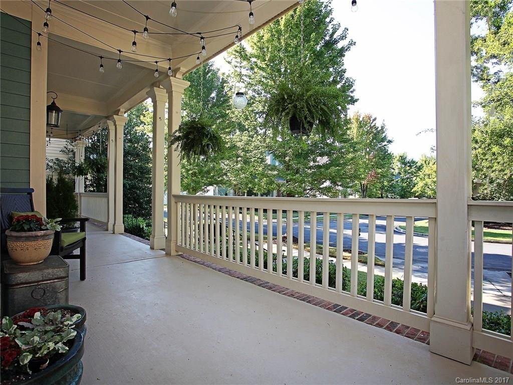 1364 Barnett Woods Fort Mill, SC 29708 - Photo 2 of 24 Gallery Image 2
