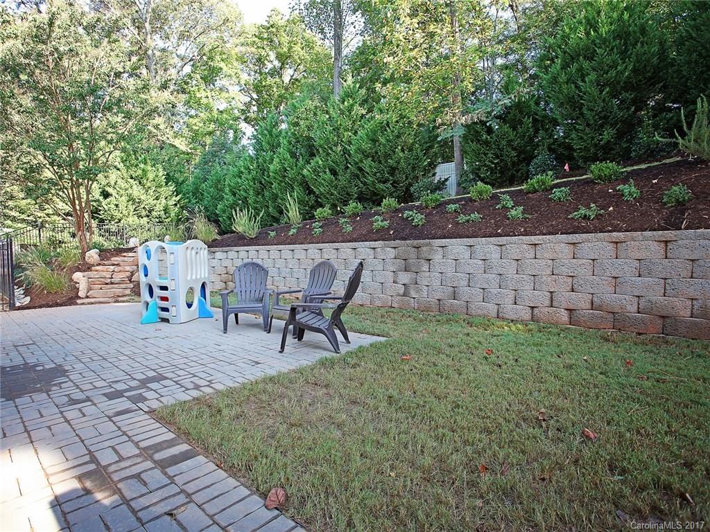1364 Barnett Woods Fort Mill, SC 29708 - Photo 23 of 24 Gallery Image 23