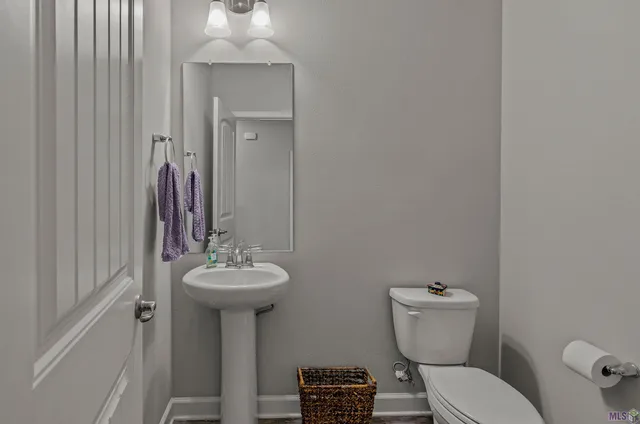 $322,900 | 6443 Tiger Pointe Dr. Drive, Baton Rouge, LA 70817