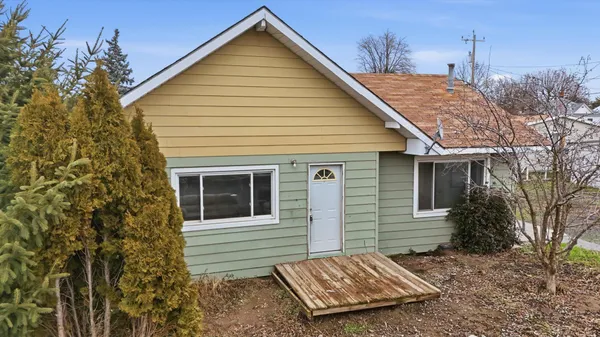 $299,900 | 202 East Birch Avenue, Ritzville, WA 99169
