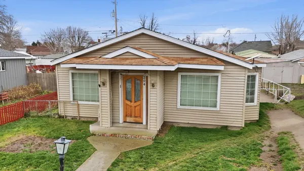$299,900 | 202 East Birch Avenue, Ritzville, WA 99169